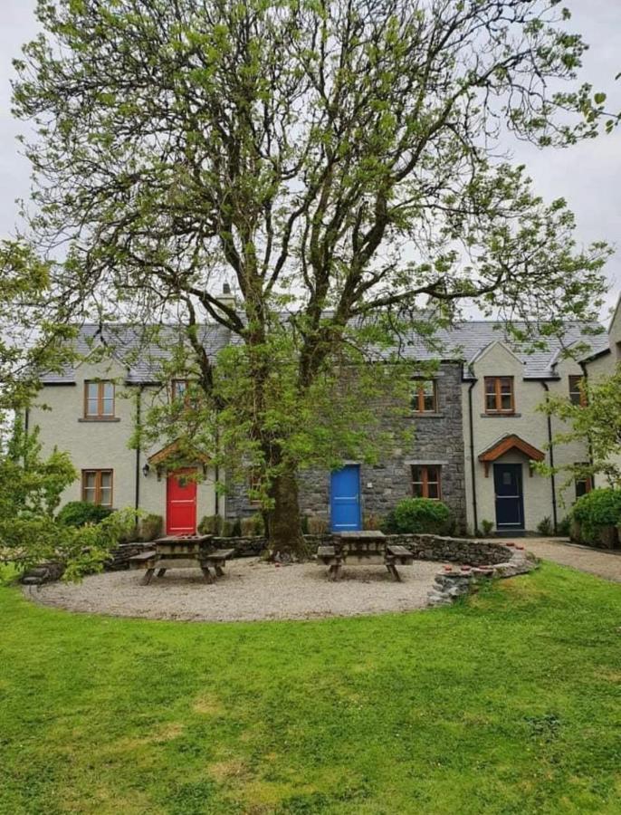Burren Court Lodge Ballyvaughan Exterior photo