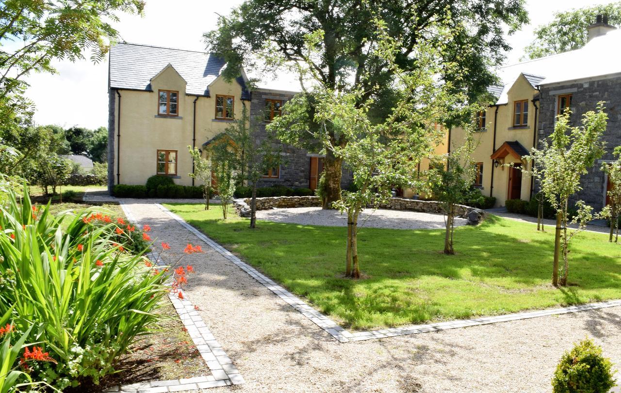 Burren Court Lodge Ballyvaughan Exterior photo